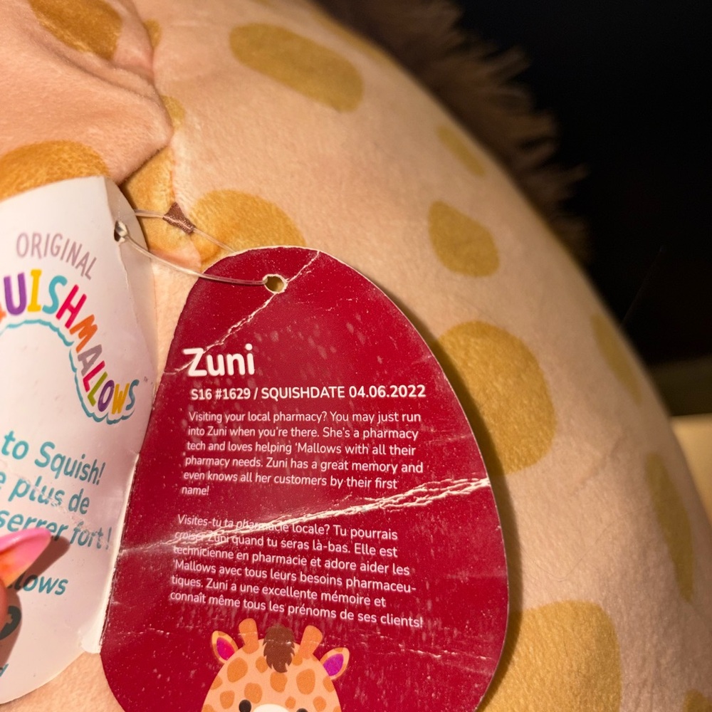 Cute Giraffe Squishmallow - Picture 4 of 7